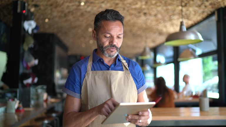 Cafe Manager